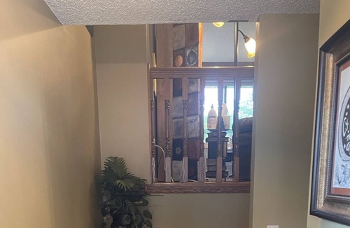 New Brighton House | Updated townhouse gem in Minneapolis suburb