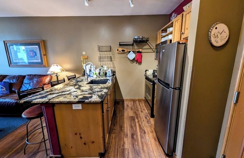 Keystone Condo | Updated w/Village View, Walk to Slopes, Hot tub