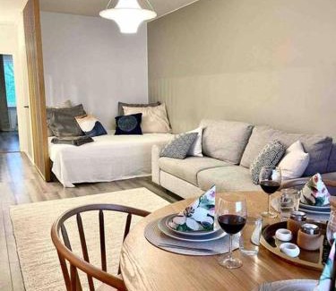 Tampere Apartment | Upea Skandinaavinen Luksushuoneisto Nokia-Areenan vieressä