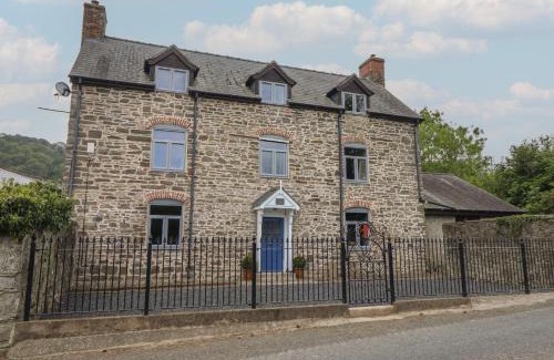 Welshpool House | Upper Dolarddyn