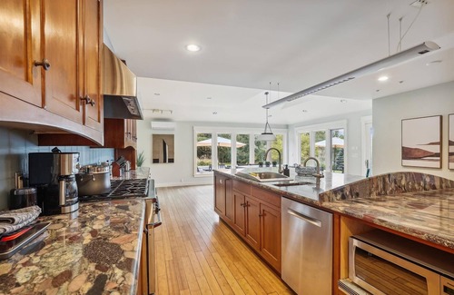 Stowe Hollow House | Upper Hollow Road: 4 br, fireplace, firepit, summer pool, a/c!