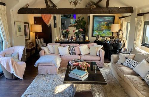 Newent House | Upper House Stunning Country Home