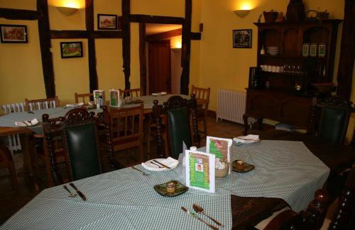 Holybourne Bed & Breakfast | Upper Neatham Mill