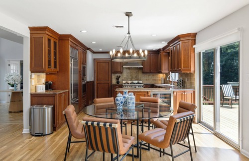 Airmont House | Upper Saddle River Resort w Pool, Hot Tub & Lake