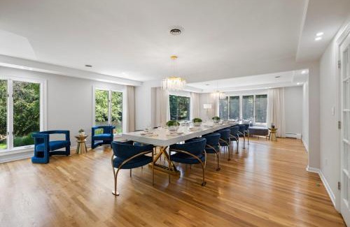 Airmont Apartment | Upper Saddle River Resort w Pool, Hot Tub & Lake