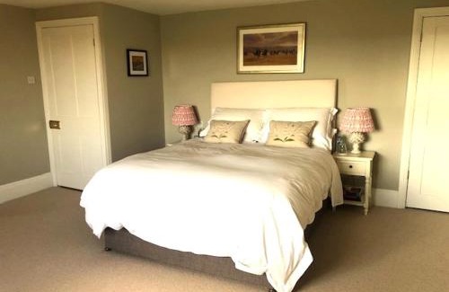 Abthorpe Bed & Breakfast | Upper Stowe