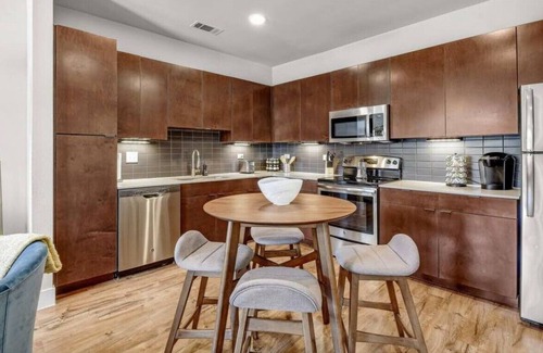 King William Apartment | Upscale Apartment|Riverwalk|Alamo|Pearl