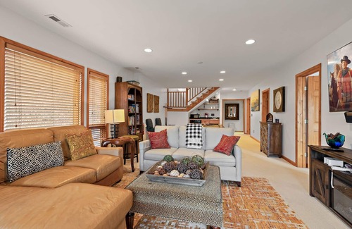 Boone Cabin | Upscale Mountain Home Near Trails
