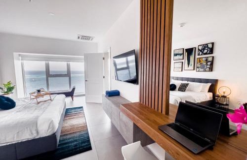 Oranjestad Apartment | Upscaled And Modern Oceanfront Apartment