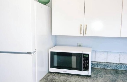 Pevely Apartment | Upstairs 2 bedroom Private Apt Off I- 55 in Pevely