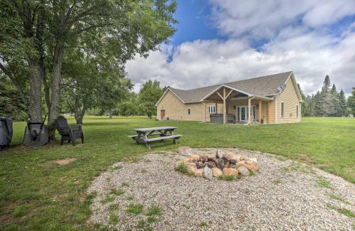 Owls Head House | Upstate Hideaway with Hot Tub, 13 Mi to Malone!