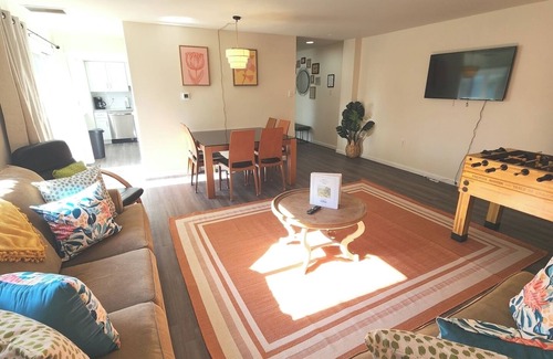 Atlantic City Apartment | Uptown Grove AC-1 Block from Casino and Boardwalk!