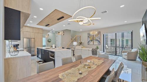 Downtown House | Uptown Oasis