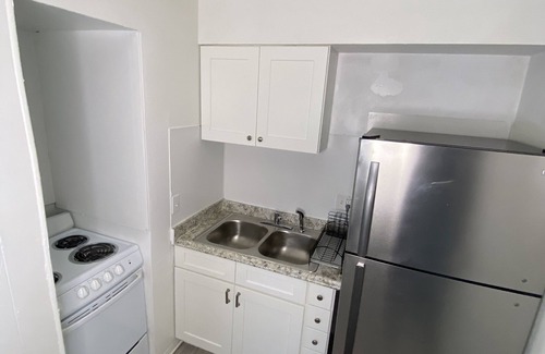Crescent Lake Hotel | Uptown Suites