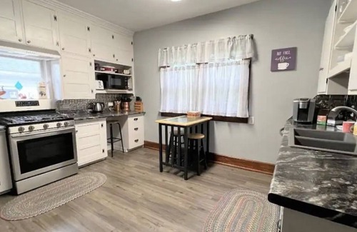 Upper Sandusky House | Uptown Upper Home