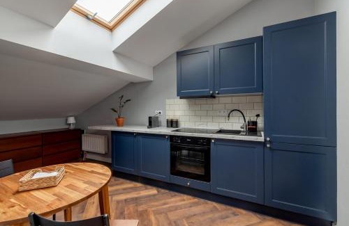 Praga Apartment | Urban Chic - Modern Apartment near Center & National Stadium, Marcinkowskiego #1