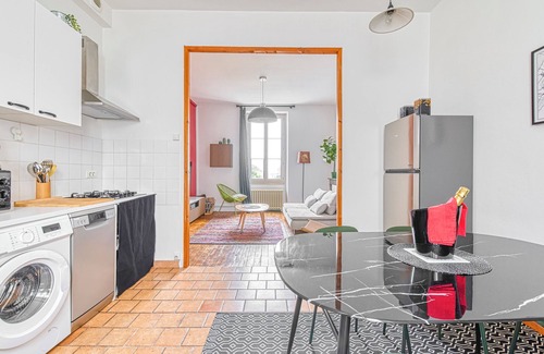 Saint-Serge Apartment | Urban cocoon in the heart of Angers