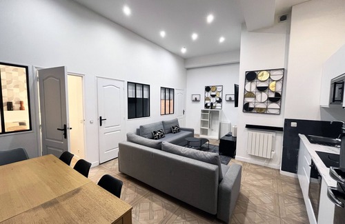 10th Arrondissement Apartment | Urban Flat 66 - Pretty 3 bedroom in Paris