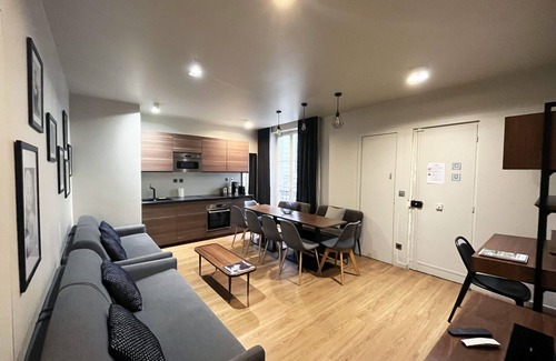 Enfants-Rouges Apartment | Urban Flat 78 - Beautiful 3 Bedroom in Le Marais