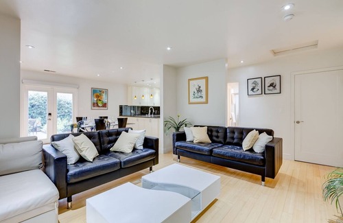 West San Jose House | Urban Oasis next to Santana Row, San Jose