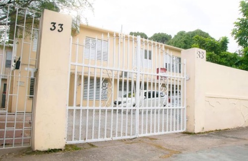 Gordon Town Apartment | Urban Suites