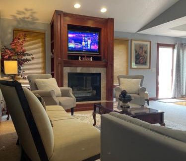Urbandale House | Urbandale Ranch