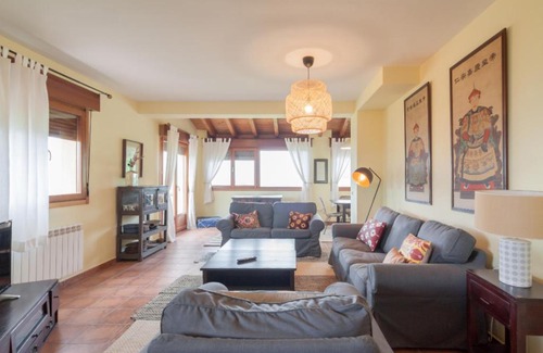 Tresgrandas Villa | Urbanización El Avellano