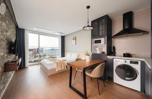Siheung Apartment | Urbanstay Siheung Geobukseom