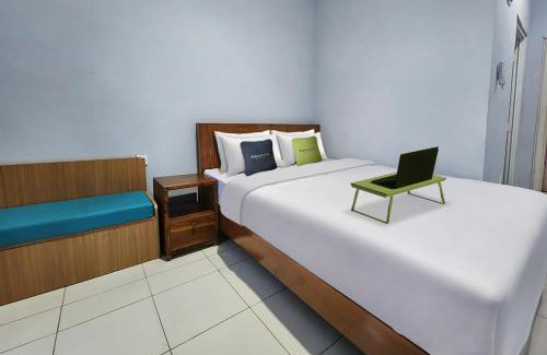 Rendeh Hotel | Urbanview Hotel Mutiara Persada Syariah Majalengka by RedDoorz