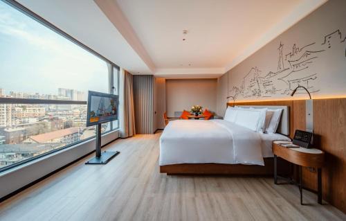 Luomashi Hotel | UrCove By HYATT Chengdu Wenshu Monastery