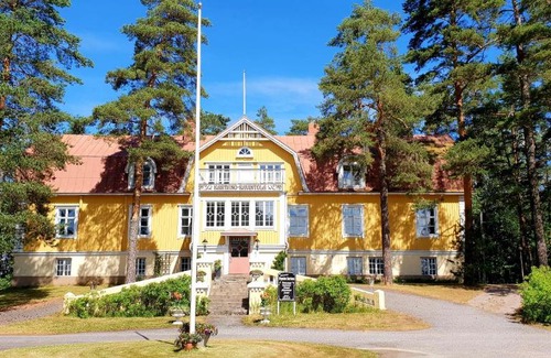 Humppila Hotel | Urpolan Kartano Ky