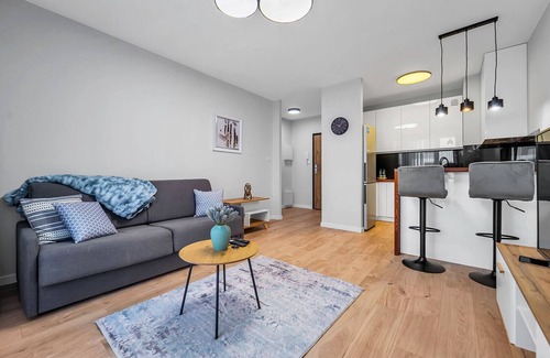 Ursus Apartment | Ursus Comfy Apartment with FREE Parking