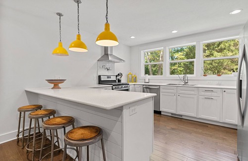 Shorewood-Tower Hills-Harbert House | Charming 3 bdrm/3 ba, heated pool, fire pit, private yard, 5 min drive to beach