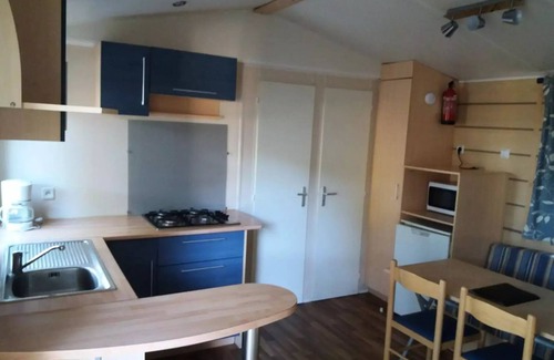 Bizanet House | Ushuaïa Villages Camping Figurotta * - Mobile Home Le Ciel 32m² - 2 bedrooms + air conditioning + TV + uncovered terrace 6 people