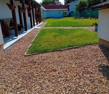 Recsk House | Vándor Kakas Vendégház dézsafürdővel