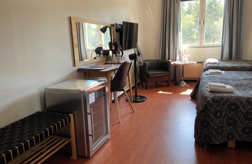 Vastra Hudiksvall Hotel | Värdshuset Glada Hudik