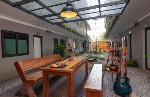 Thach That Apartment | V-Village Apartment