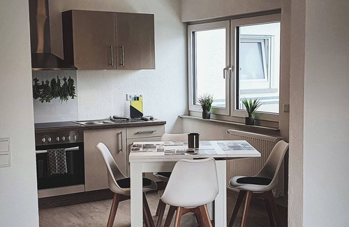 Hahnlein Apartment | Vacation apartment II Waldstraße - ideal for up to 4 people