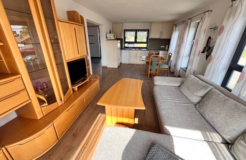 Lehrensteinsfeld Apartment | Vacation apartment Lauchäcker - Guesthouse Zum Wolffenturm