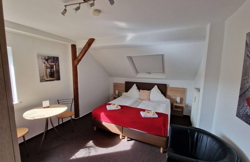 Burgschwalbach Bed & Breakfast | Vacation apartment Burgblick 2 - Guesthouse Auszeit