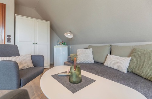 Friedrichstadt Apartment | Vacation apartment "Loggiastuuv " in Friedrichstadt for up to 2 people