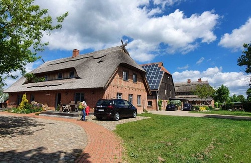 Malchin Apartment | Vacation apartment/apartment for 6 guests with 150m² in Remplin (122552)