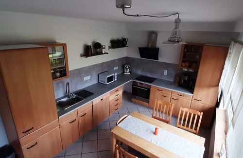 Volkholz Apartment | Vacation apartment (80sqm) with oven and fully equipped kitchen