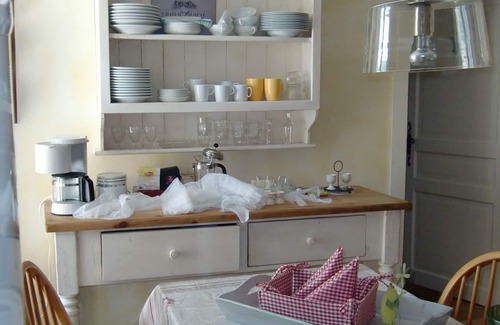 Vuillafans Apartment | Vacation apartment in 18th century house , nearby Ornans, aside the river