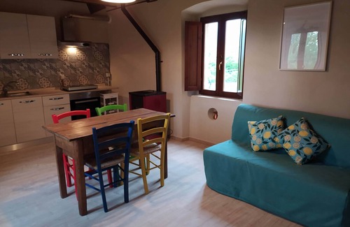 Tione degli Abruzzi Apartment | Vacation apartment in a 16th century guard house with a fantastic view