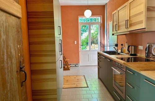 Zemitz Apartment | Vacation apartment Kutscherhaus for up to 4 people ground floor - Kutscherhaus am Herrenhaus
