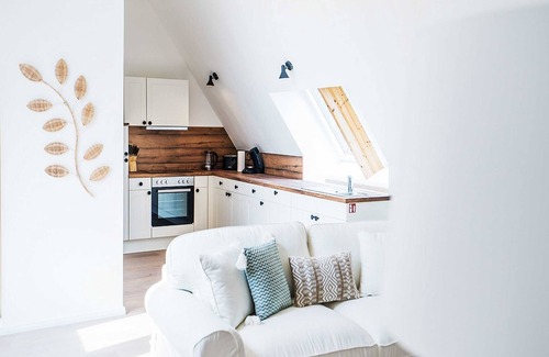 Rabenkirchen-Faulueck Apartment | Vacation apartment lighthouse in a country house - Jensen & Doering Holiday Resorts in