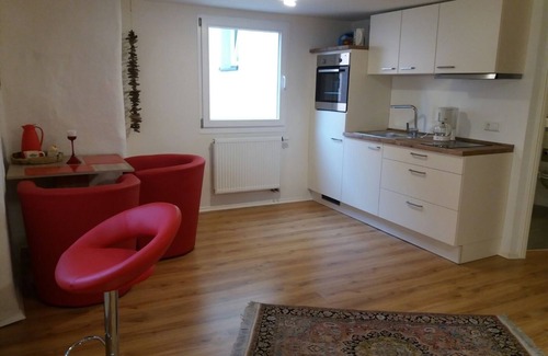 Insel Apartment | Vacation apartment Luna - Charming and central in the renovated old town house on the island