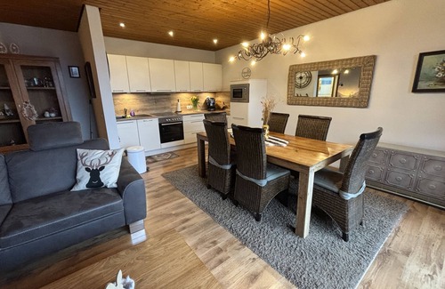 Hildfeld Apartment | Vacation apartment "Panorama" (Winterberg/Hildfeld) with 2 bedrooms
