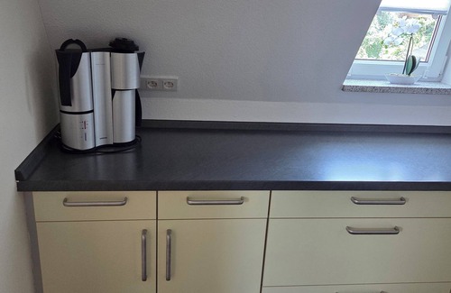 Schneeberg Apartment | Vacation apartment Schneeberg Erzgebirge central small&fine pets allowed 🍀